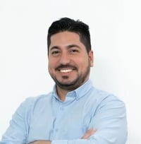 Efrén Santos O-1